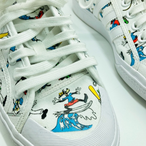 Adidas Originals Nizza x Disney Sport Goofy White Sneakers - Picture 3 of 16